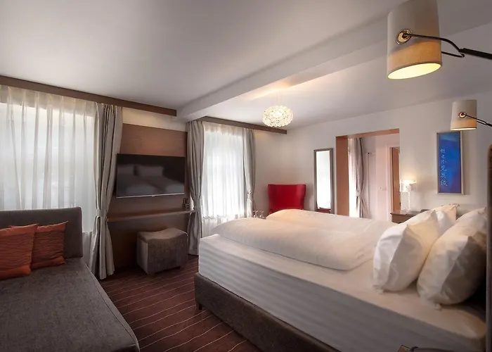 Arthaushotel